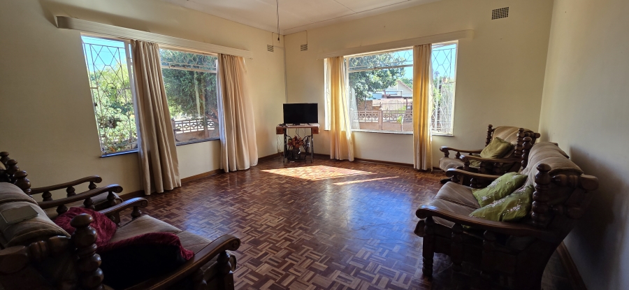 5 Bedroom Property for Sale in Hadison Park Northern Cape